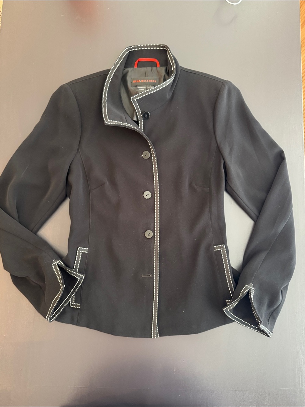 NINA MCLEMORE Black Jacket with mandarin collar size 6